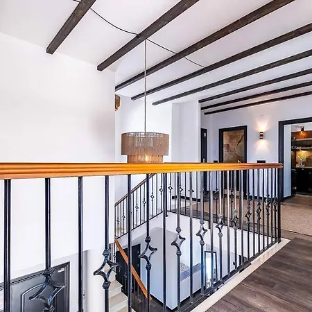 Villa 64-luxury With Jacuzzi & Pool In Mijas!